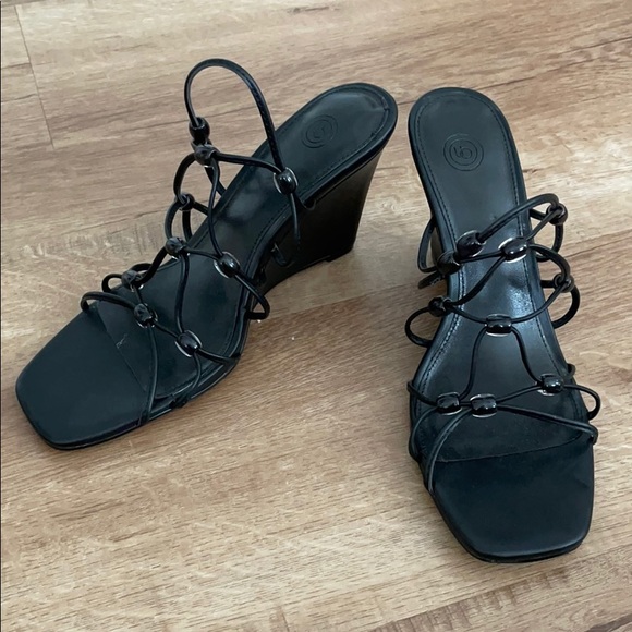 UO Vivian Beaded Black Wedge, 8, NWOT - Picture 3 of 7